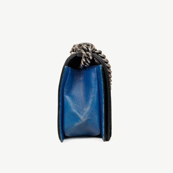 Chanel Medium Boy Blue Bicolour Quilted Flap Shoulder Bag - Picture 3 of 13